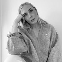 @allie_long_