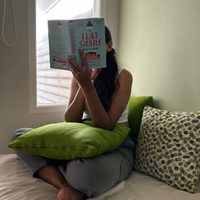@booksmakemewhole