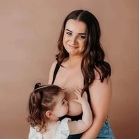 @breastfeedin_vlog_official009 profile picture