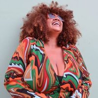 @curvycampbell profile picture