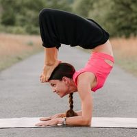 @elena_yogi_