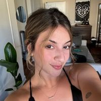 @gabbybastos