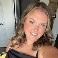 @gabbyloetz_stylist