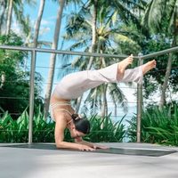 @hanamaste_yoga profile picture