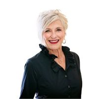 @hollycliftonrealtor