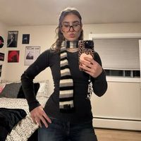 @julianahiill profile picture