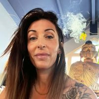 @julie_kundaliniactivation profile picture