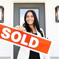 @juliesaccosmith_realtor
