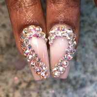 @karinasnails