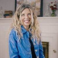 @laurasmithauthor profile picture