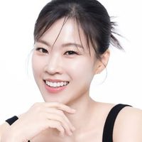 @longlong_yoga