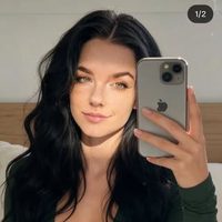 @petiteebieber