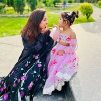 @riddhi_n_mom