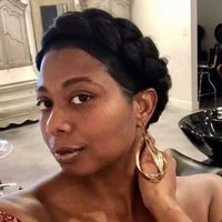 @salonadube profile picture