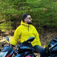 @solo_traveler_moto