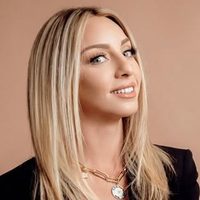 @stylist_monik