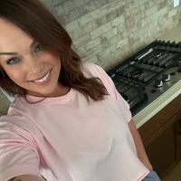 @thejenniferbury