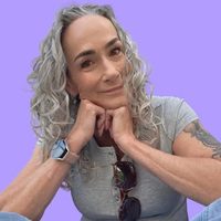 @vikkysantana.yogatraining