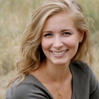 @women.into.wellness profile picture