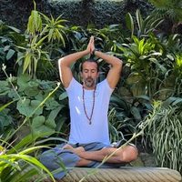 @yogawithnima profile picture